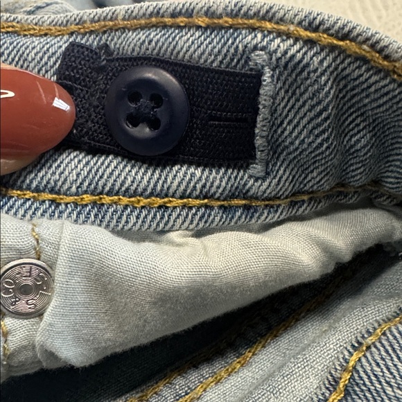 Kids Levi's High Rise Straight Legs Light Wash Blue Jeans. BNWT Size 16 - Picture 13 of 13